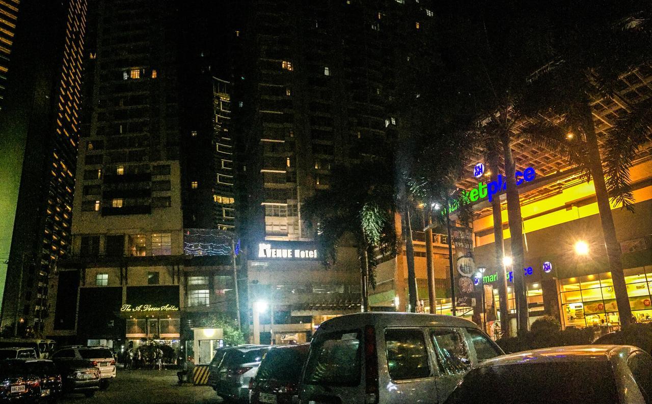 Antel Serenity Suites At Poblacion Makati Makati City Eksteriør bilde