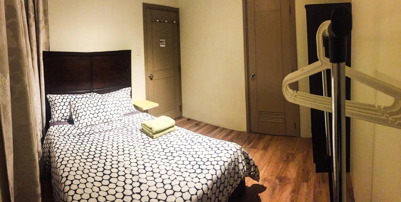 Antel Serenity Suites At Poblacion Makati Makati City Eksteriør bilde